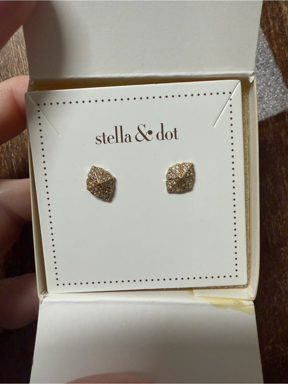 Stella & Dot Gold Leaf Stud Earrings